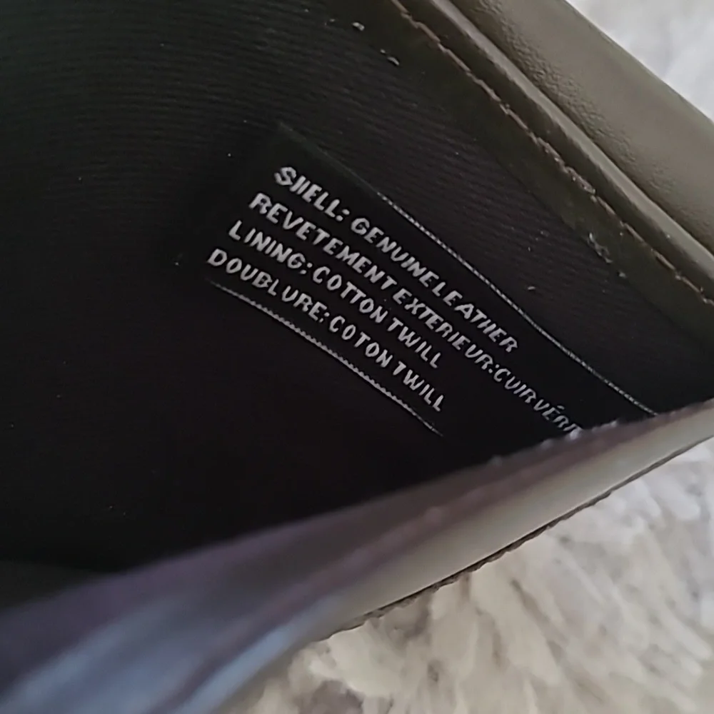 Tommy Hilfiger Men's Leather Wallet ❤️